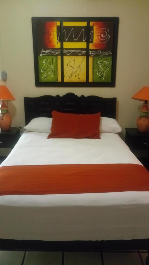 Hotel Brambila Union de Tula Екстериор снимка